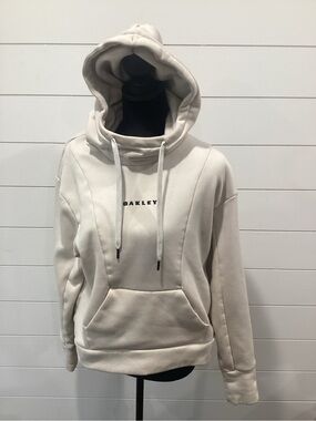 Oakley Ivory Pullover Hoodie with Subtle Logo